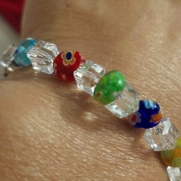 Millefiori Glass dried flower In glass heart pendant On Bracelet - Picture 3 of 10